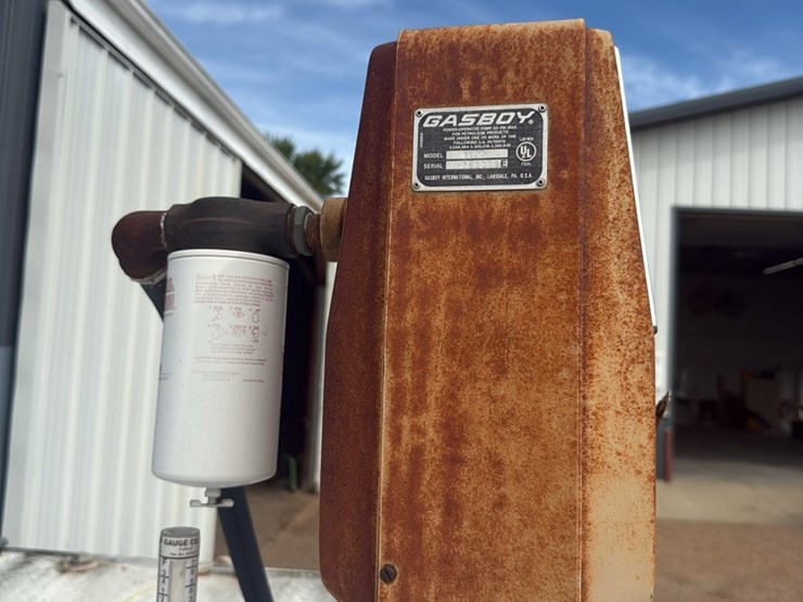 1000-gallon-fuel-barrel-with-gasboy-pump-image-3