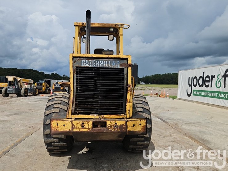 caterpillar-928f-image-4