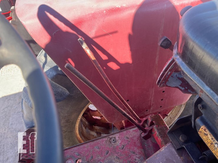 1964-case-ih-farmall-706-image-10