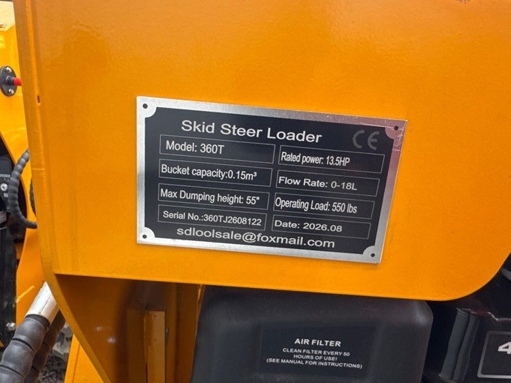 new-sdlool-co-mini-stand-on-skidloader-model-sl360t-image-5