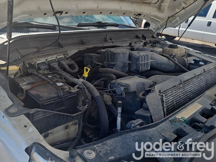 2014-ford-f350-xl-image-19