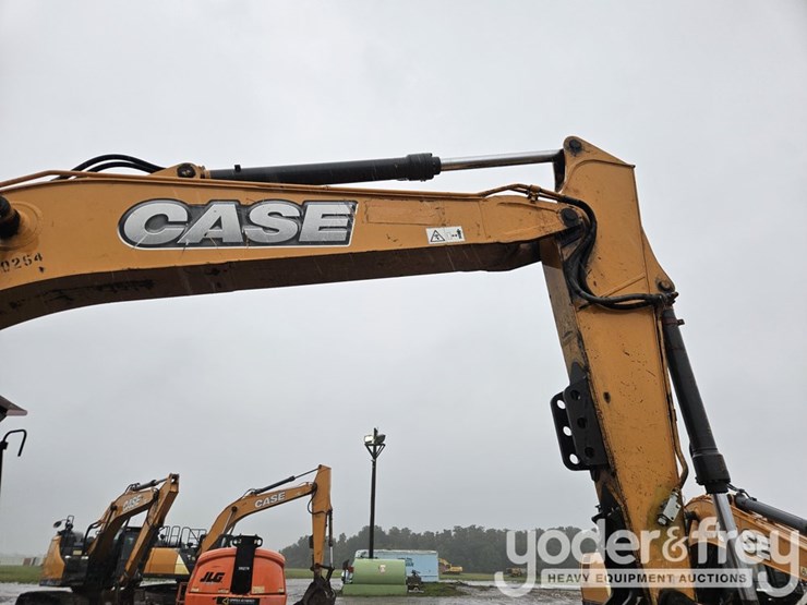 2015-case-cx210c-image-14