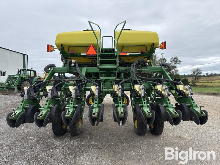 2009-john-deere-1790-ccs-image-6