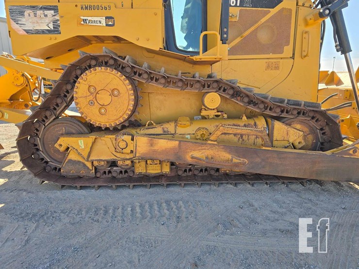 2016-caterpillar-d6t-xl-image-33