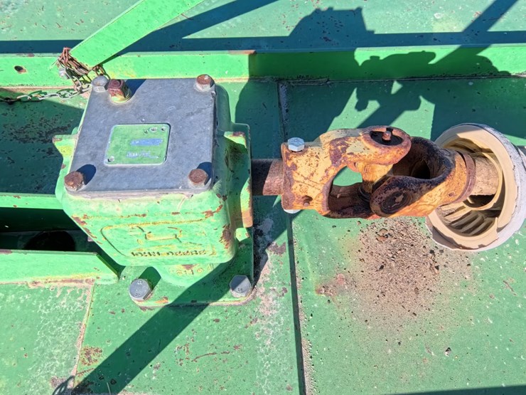 john-deere-513-image-11