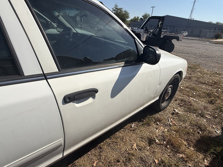 #46835-•-2005-ford-crown-victoria-sedan-2fafp71wx5x153100-inv#46835-image-21