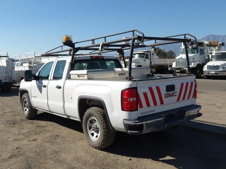 2017-gmc-sierra-1500-image-5