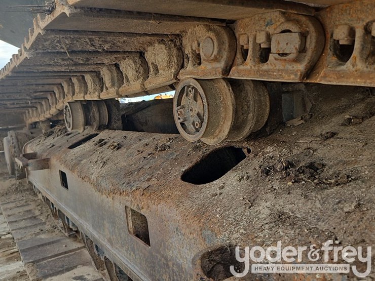 2014-caterpillar-329el-image-23