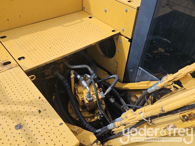 2014-caterpillar-329el-image-28