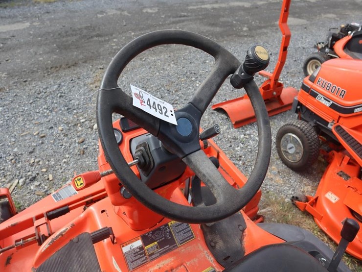2006-kubota-f2880-image-16