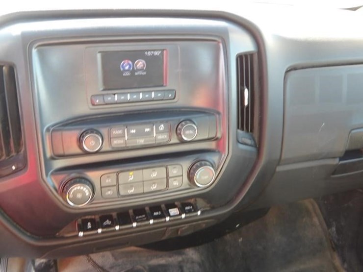 2017-gmc-sierra-1500-image-23