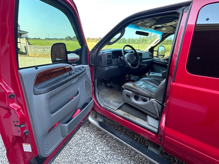 2003-ford-f250-lariat-image-18