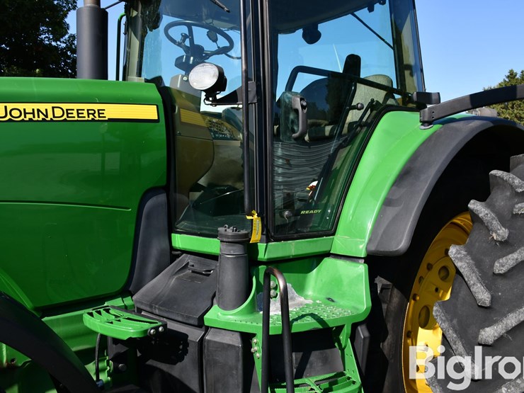 2008-john-deere-8230-image-16