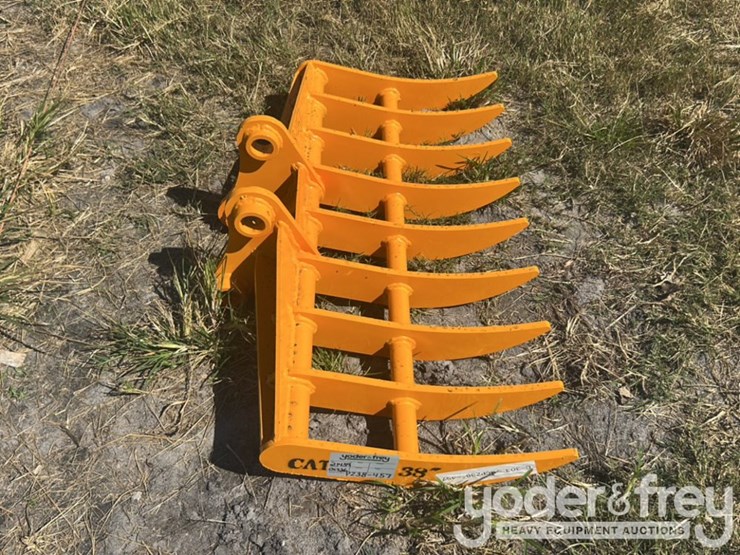 caterpillar-303-image-7