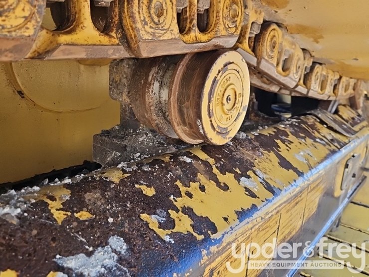 2019-caterpillar-d5k2-lgp-image-12