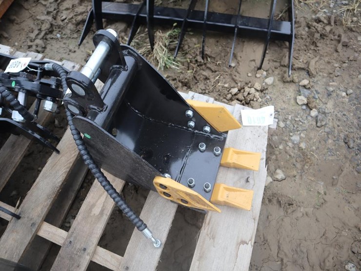 sdlanch--toothed-bucket-image-4