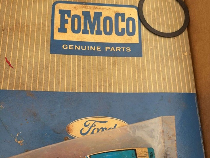 ford-tractor-image-3