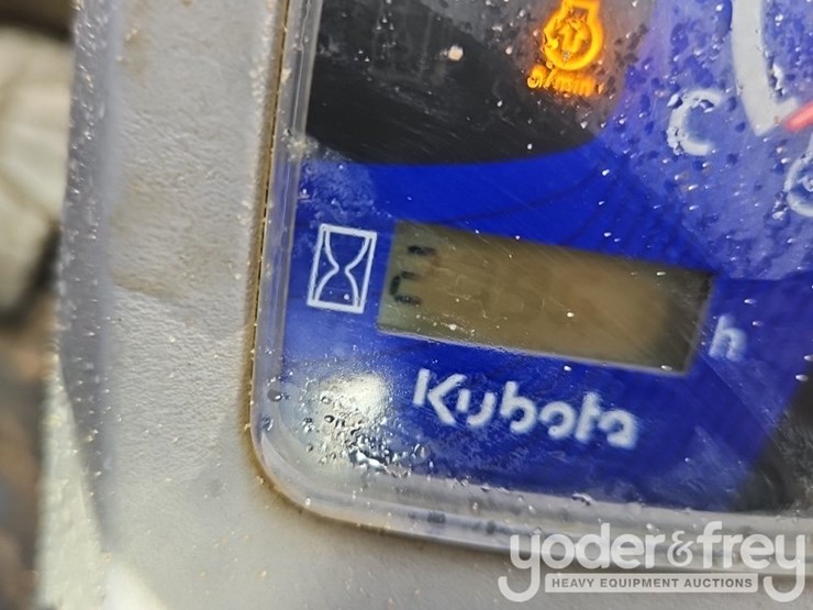 2016-kubota-svl75-2-image-31