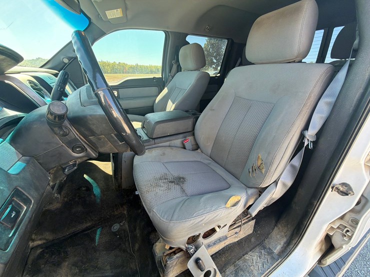2013-ford-f150-xlt-image-36