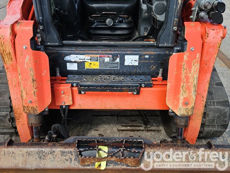 2023-kubota-svl97-2-image-15