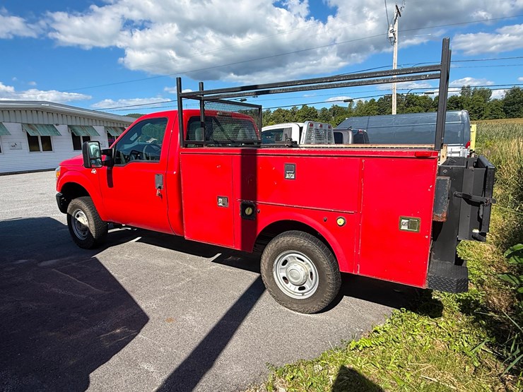 2015-ford-f250-sd-xl-image-4