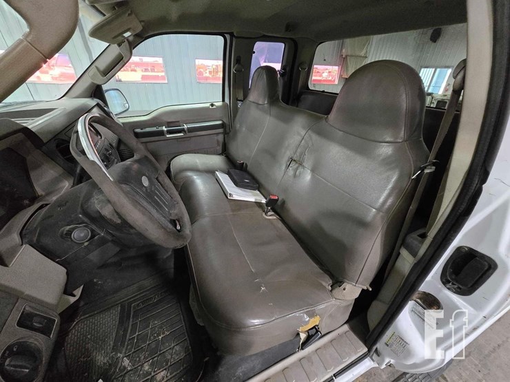 2008-ford-f250-image-9