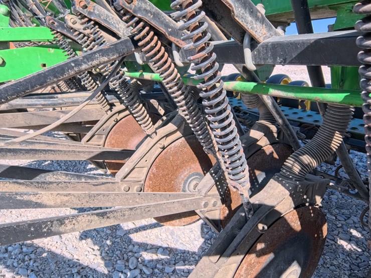 john-deere-450-image-19