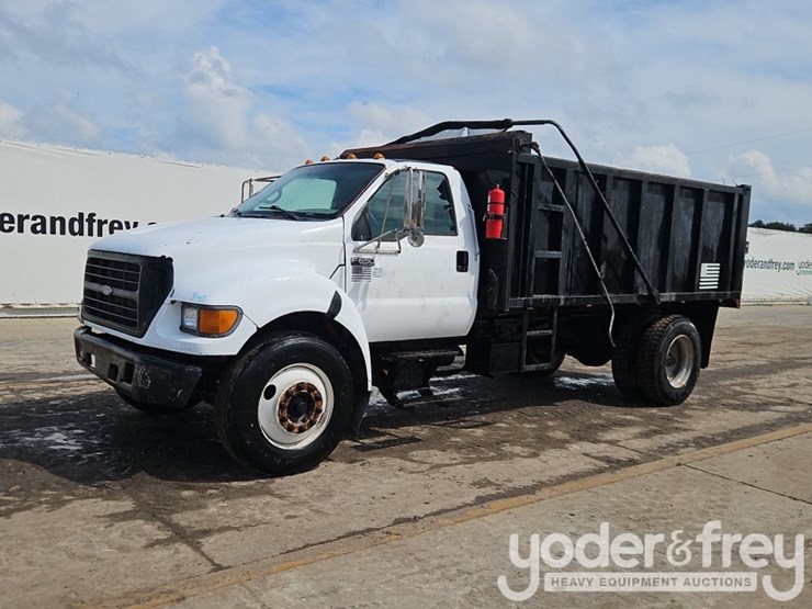 2000-ford-f650-xl-image-1
