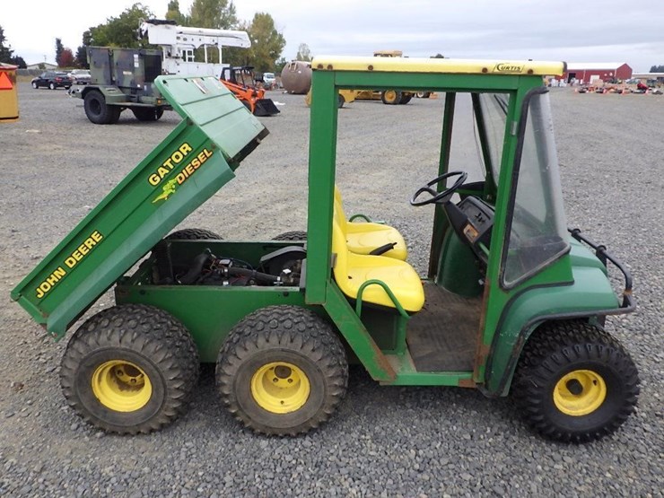 john-deere-gator-image-6