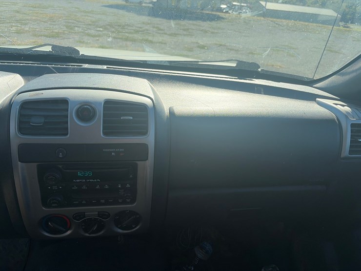 2012-gmc-canyon-image-21