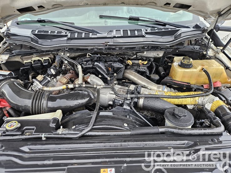 2018-ford-f550-image-18