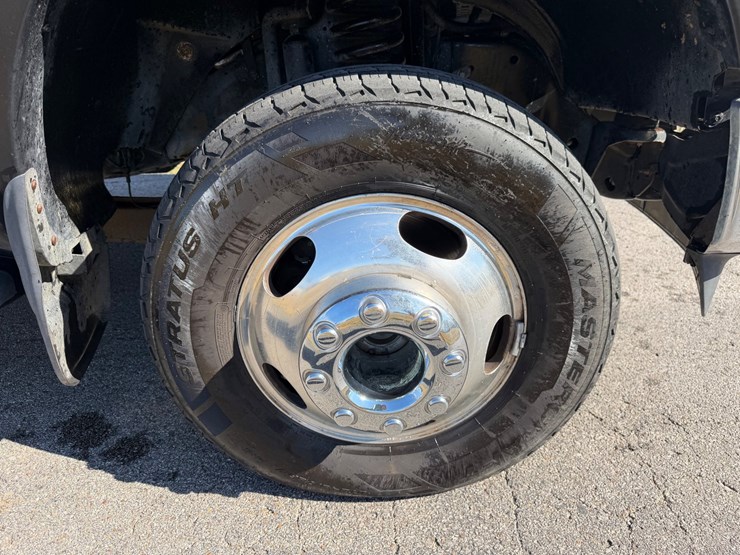 2008-ford-f350-image-14
