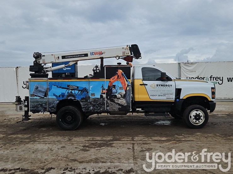 2020-chevrolet-silverado-5500hd-image-7