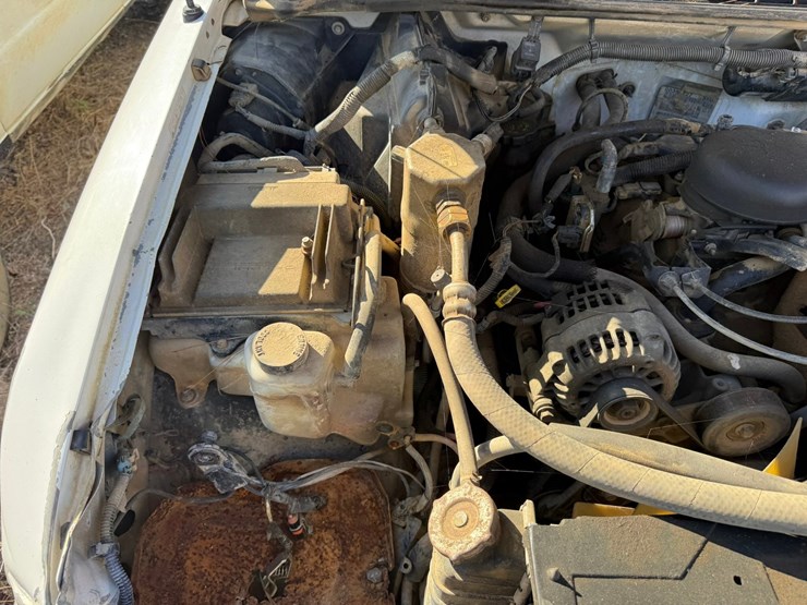 2002-chevrolet-s10-image-41