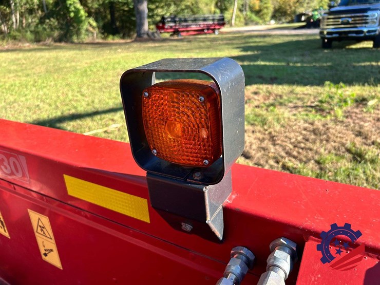 2014-case-ih-4208-image-14