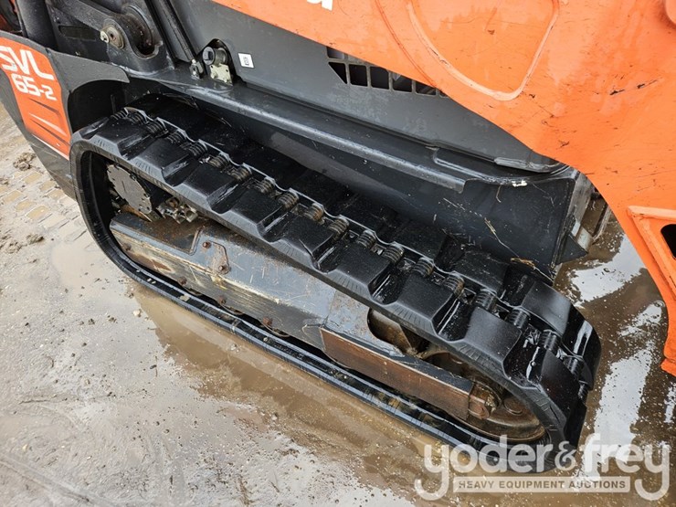 2023-kubota-svl65-2-image-12