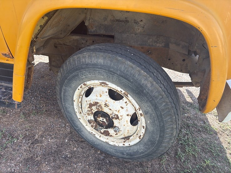 1963-gmc-single-axle-grain-truck,-119,146-miles,-5-speed-manual-transmission,-wood-box,-gas-image-9