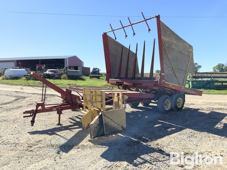new-holland-stackliner-1034-image-1