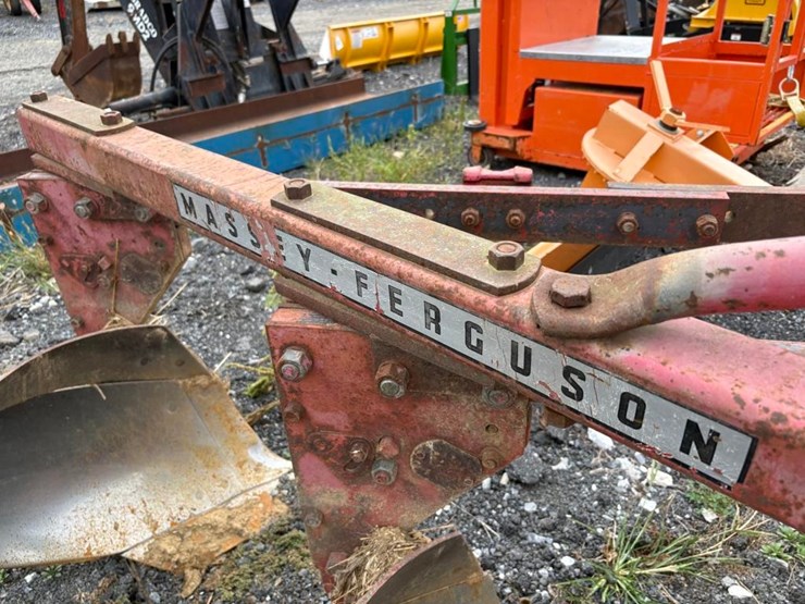 massey-ferguson-3-image-3