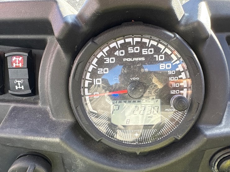 2017-polaris-rzr-900-image-25