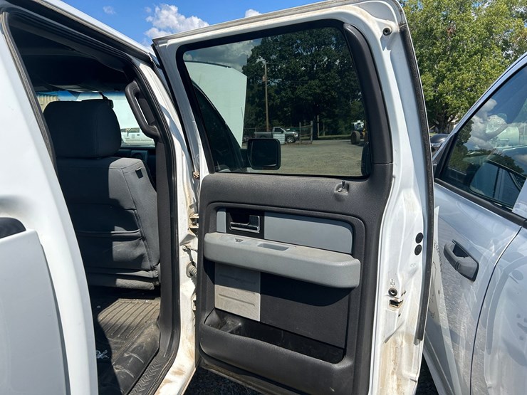 2014-ford-f150-xlt-image-43