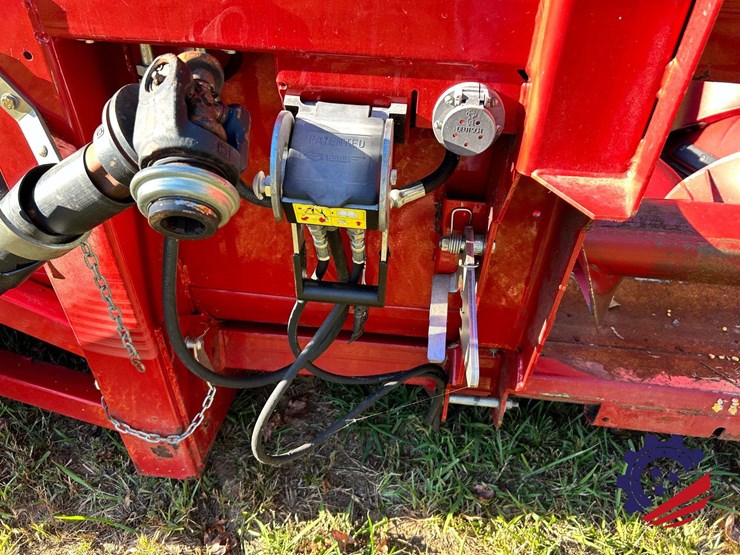 2014-case-ih-4208-image-36