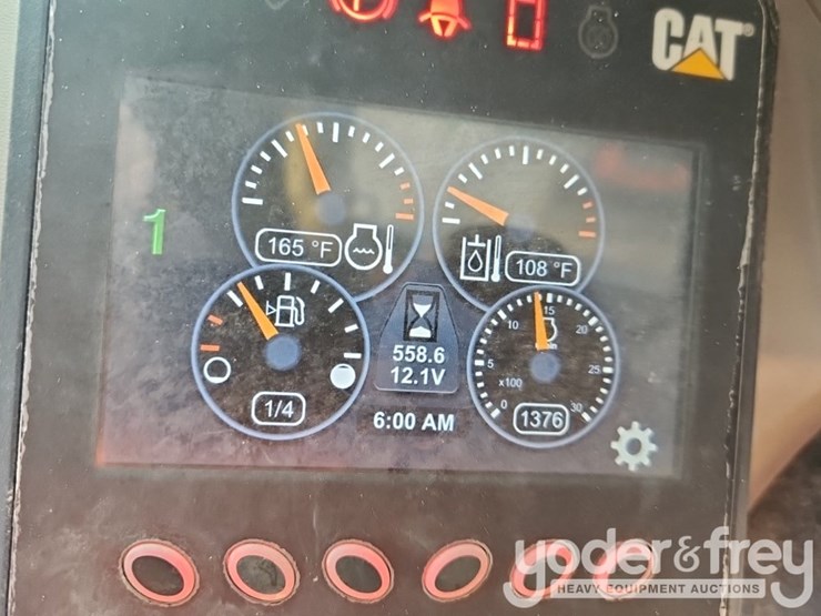 2018-caterpillar-257d-image-28