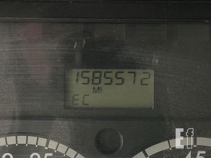 2007-freightliner-columbia-120-image-18