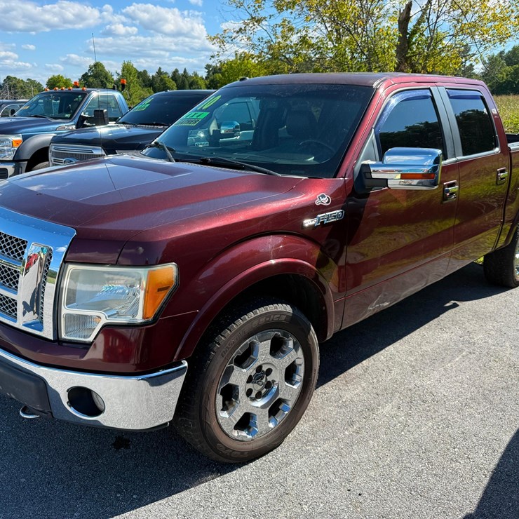 2010 FORD F150 LARIAT