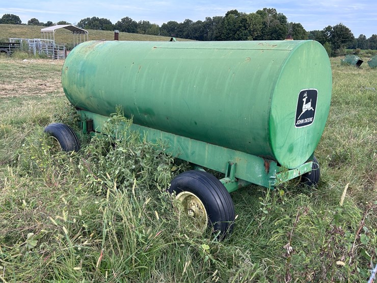#75-•-heavy-duty-fuel-tank-and-cart-image-1
