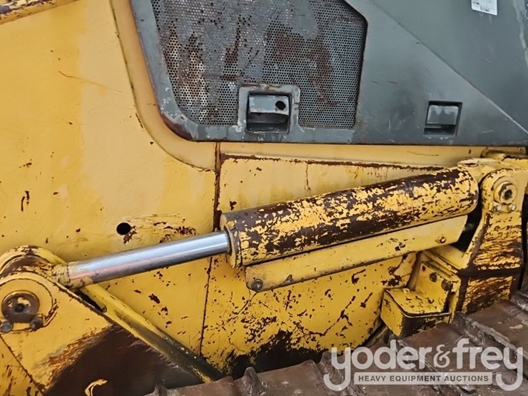 2001-komatsu-d61ex-12-image-18