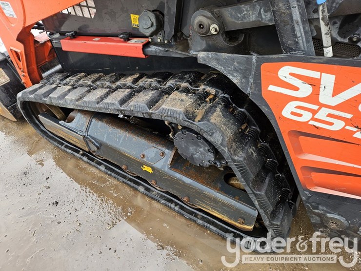 2024-kubota-svl65-2-image-21