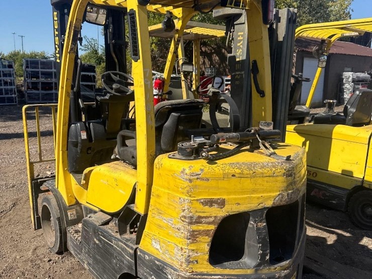 hyster-co-triple-mast-lp-forklift-model-70-image-5