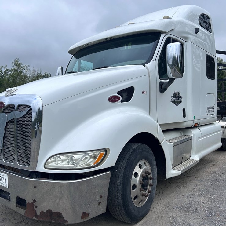 2006 PETERBILT 386